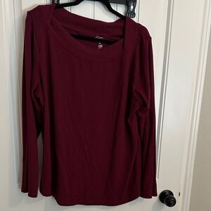 ❤️St. John's Bay Deep Red Long Sleeve Top